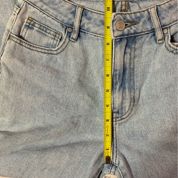 Pacsun Light Wash Blue Denim Mom Jeans Sz 25 - Picture 6 of 10